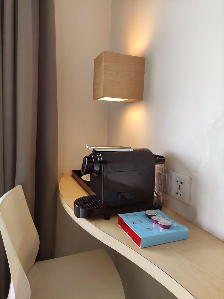 Liberta Hotel Kemang Jakarta Eksteriør bilde